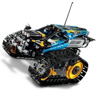 LEGO® Technic Kaskadérské závodní auto na dálkové ovládání