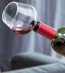 Dárek pro milovníky vína – zátka na sklenici vína