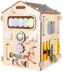 Montessori domeček pro zvídavé děti – nejlepší dřevěná hračka pro děti